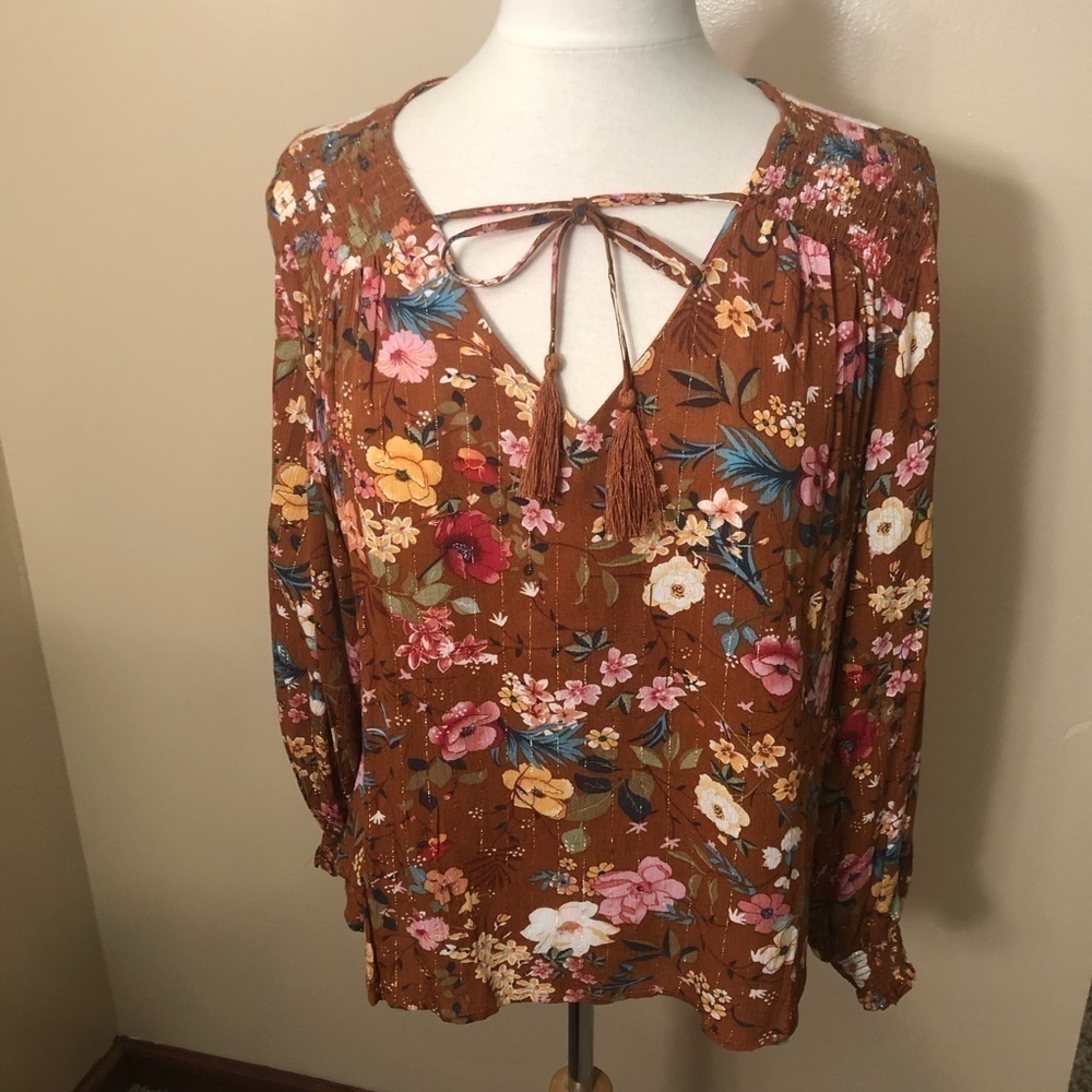 Cupcakes and Cashmere Brown Flowered Top NWT